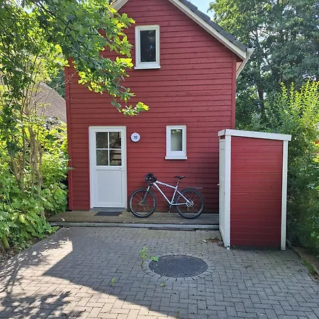 Am Wasser, Bootshaus Сasa de vacaciones Güstrow